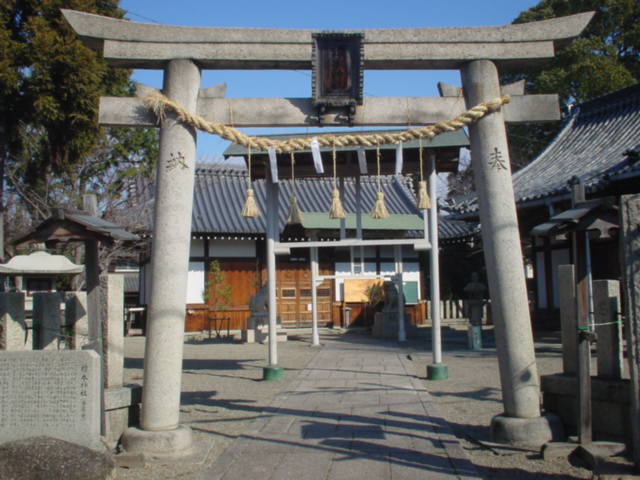 樟本神社